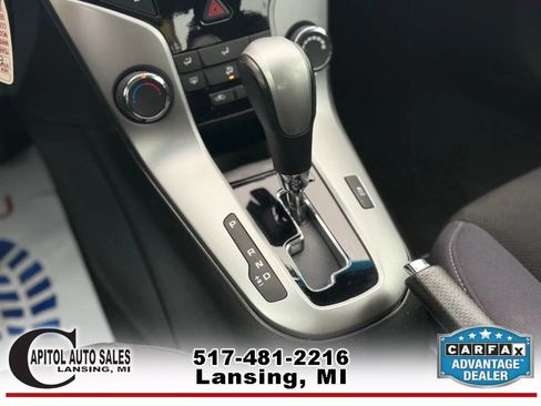 Used 2014 Chevrolet Cruze LT image 21