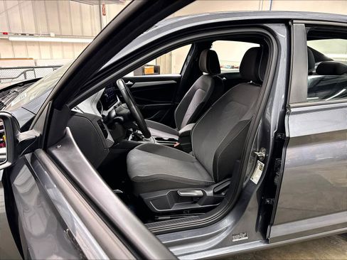 Used 2025 Volkswagen Jetta Sport FWD image 23