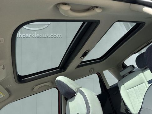 Used 2025 MINI Cooper S FWD image 18