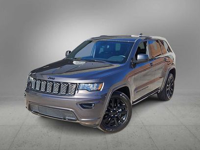 Used 2018 Jeep Grand Cherokee Altitude