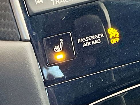 Used 2024 INFINITI Q50 Red Sport 400 w/ Black Opal Edition image 21