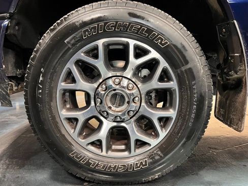 Used 2022 Ford F250 Lariat w/ Lariat Value Package image 35