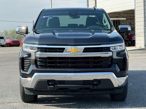 Used 2024 Chevrolet Silverado 1500 LT image 10