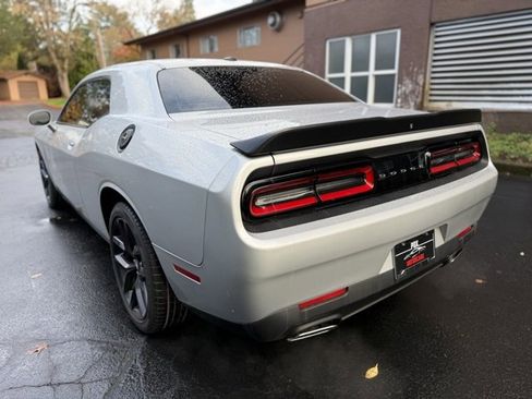 Used 2021 Dodge Challenger SXT w/ Blacktop Package image 5