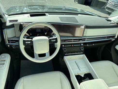 New 2025 Hyundai Santa Fe Calligraphy image 14