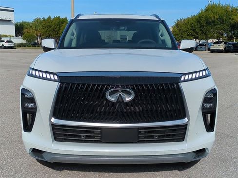 New 2026 INFINITI QX80 Luxe image 9