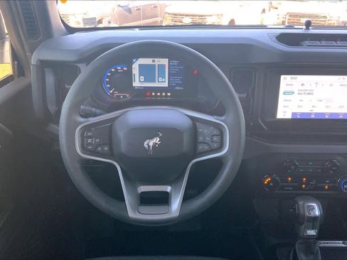 Certified 2023 Ford Bronco 2-Door w/ Sasquatch Package image 5