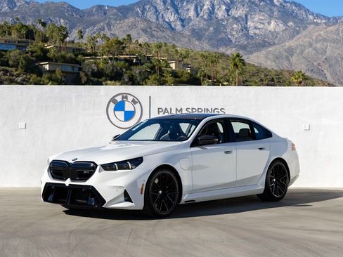 New 2026 BMW M5 w/ Carbon Package image 1