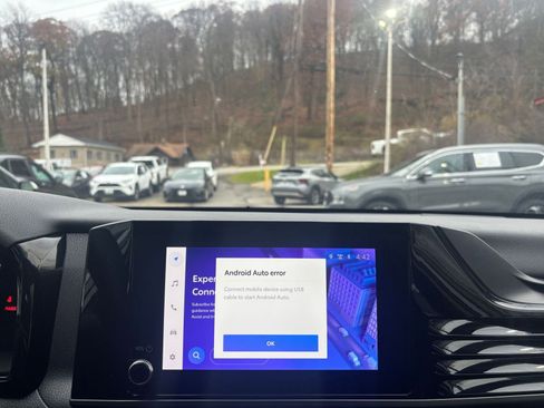 Used 2025 Toyota Camry LE image 21