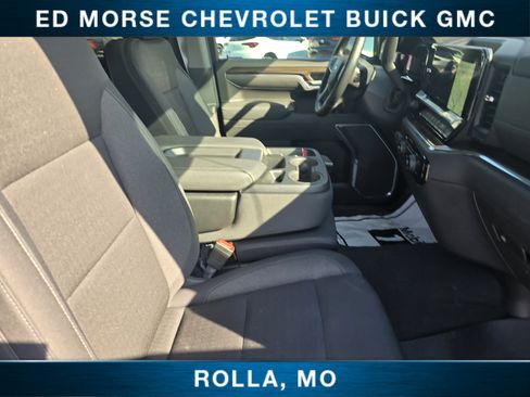 Certified 2025 Chevrolet Silverado 1500 RST AWD/4WD image 21