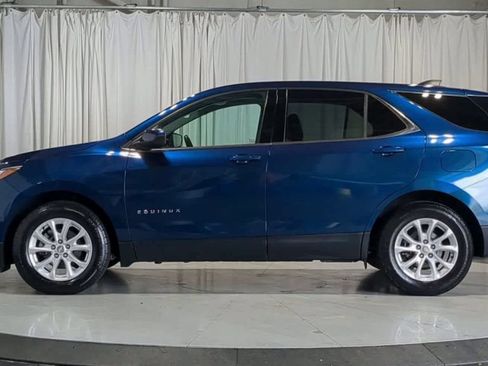 Used 2020 Chevrolet Equinox LT w/ Driver Convenience Package FWD image 6