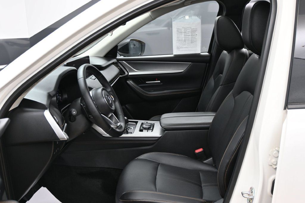 Used 2025 MAZDA CX-90 Plug-In Hybrid w/Premium Sport AWD/4WD image 16