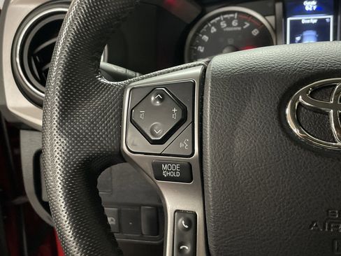 Used 2021 Toyota Tacoma SR5 image 19