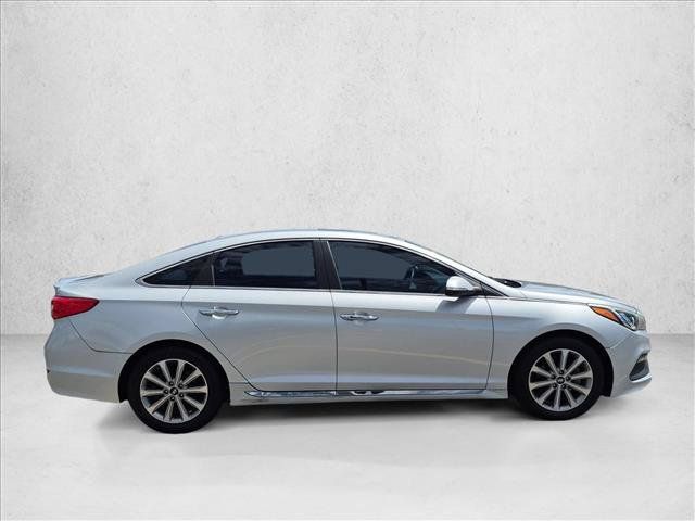 Used 2016 Hyundai Sonata Limited FWD image 4