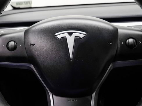 Used 2020 Tesla Model Y Long Range AWD/4WD image 25