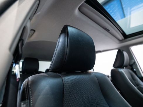 Used 2016 Toyota 4Runner Limited image 16