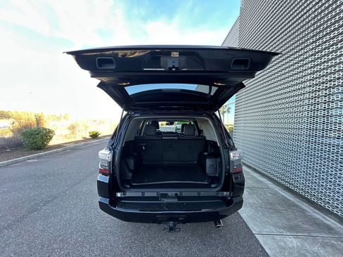 Used 2022 Toyota 4Runner SR5 Premium image 50