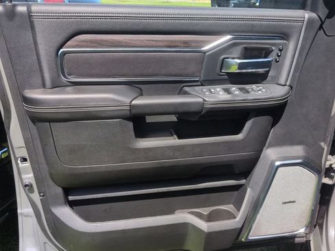 New 2026 RAM 3500 Laramie AWD/4WD image 11