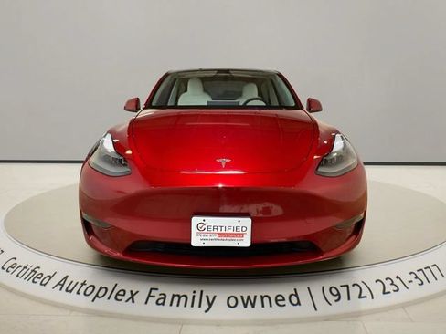 Used 2024 Tesla Model Y 2WD image 8