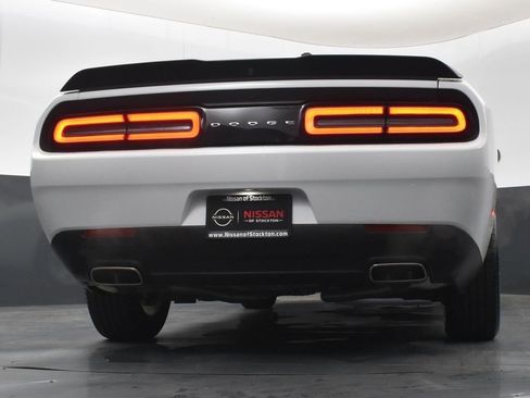 Used 2023 Dodge Challenger SXT image 36