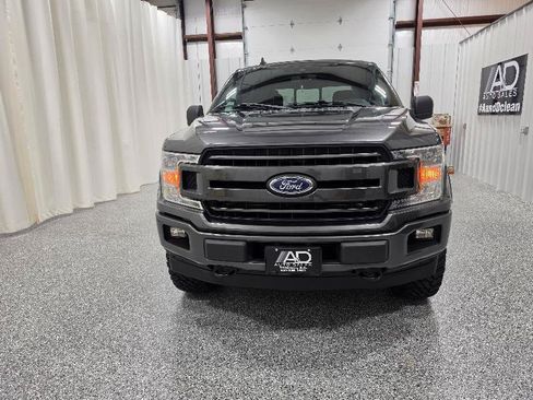 Used 2020 Ford F150 XLT w/ Equipment Group 302A Luxury AWD/4WD image 4