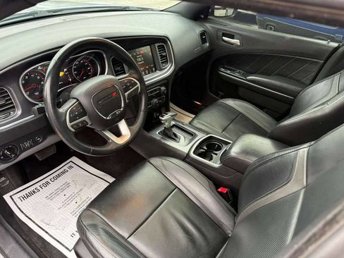 Used 2015 Dodge Charger SXT w/ AWD Plus Group image 12