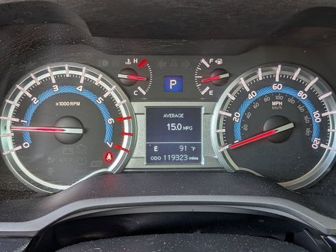 Used 2016 Toyota 4Runner Limited RWD image 17