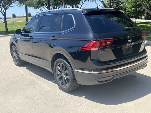 Used 2024 Volkswagen Tiguan SE FWD image 8
