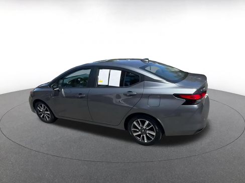 Used 2025 Nissan Versa SV FWD image 10