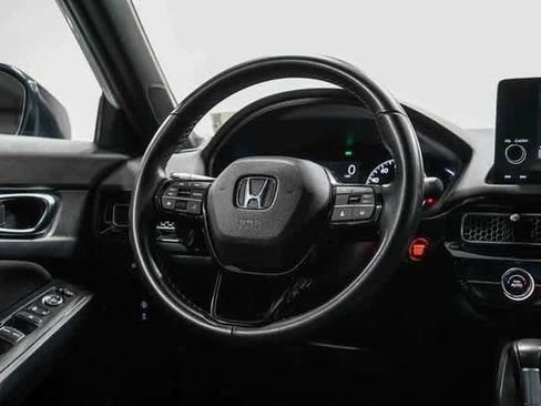 Used 2022 Honda Civic Sport image 14