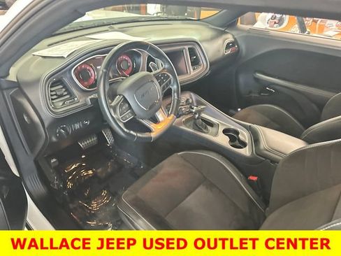 Used 2023 Dodge Challenger SRT Hellcat RWD image 8
