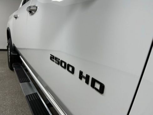 Used 2020 Chevrolet Silverado 2500 LTZ image 19