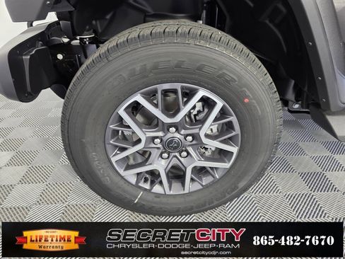 New 2025 Jeep Wrangler Unlimited Sahara image 9