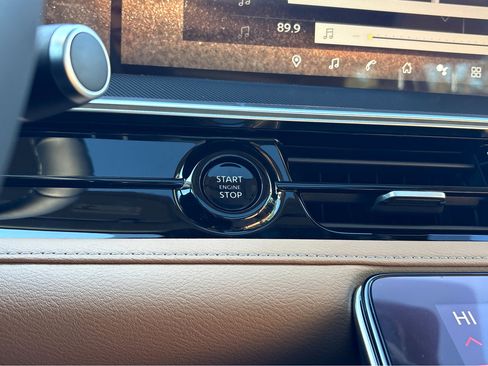 New 2026 INFINITI QX80 Luxe w/ Cargo Package image 5