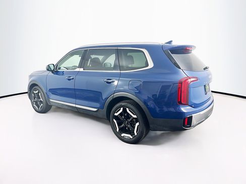 Used 2025 Kia Telluride S AWD/4WD image 5
