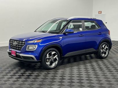 Used 2023 Hyundai Venue SEL