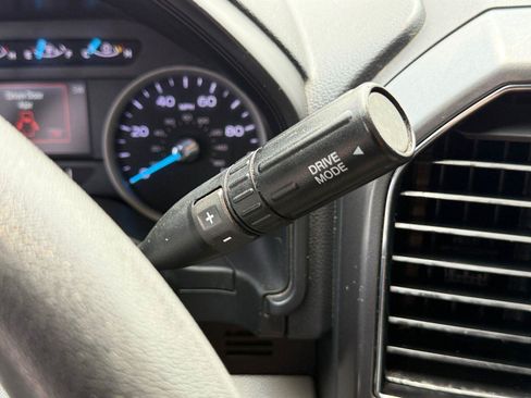 Used 2022 Ford F250 XLT AWD/4WD image 23
