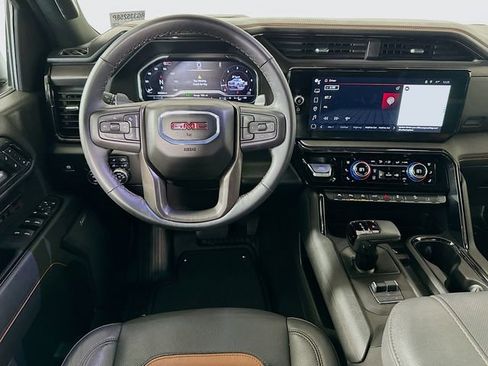 Used 2024 GMC Sierra 1500 AT4 w/ Technology Package image 24