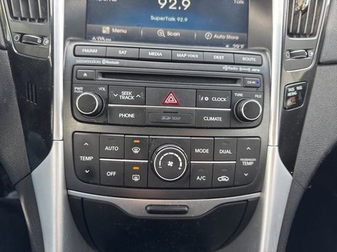 Used 2014 Hyundai Sonata SE w/ Premium Package 04 image 19