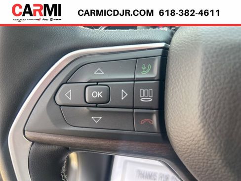 New 2026 Jeep Grand Cherokee Altitude AWD/4WD image 14