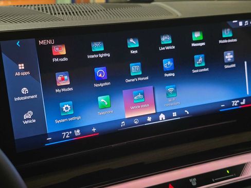 Used 2024 BMW i5 eDrive40i w/ Premium Package image 29