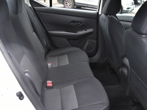 Used 2024 Nissan Sentra SV image 36