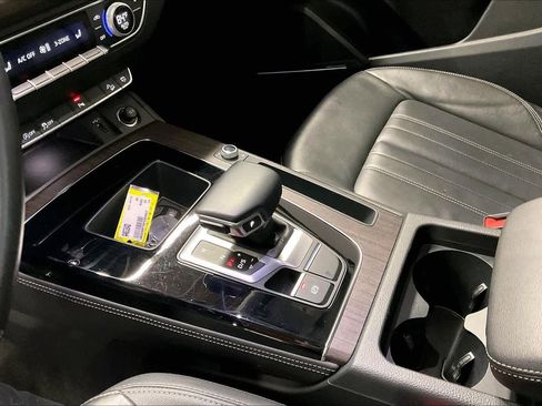 Certified 2023 Audi Q5 2.0T Premium Plus w/ Premium Plus Package image 18