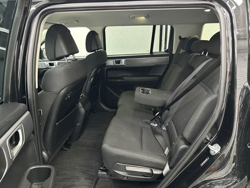 Used 2026 Hyundai Santa Fe SE FWD image 21