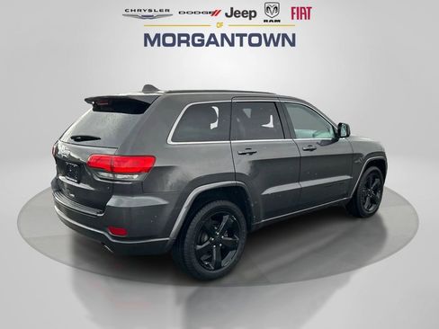 Used 2014 Jeep Grand Cherokee Altitude image 5