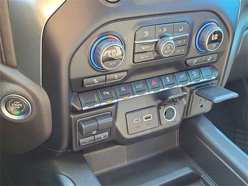 Certified 2021 Chevrolet Silverado 1500 LT Trail Boss w/ Convenience Package II image 25