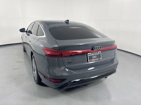 Used 2025 Audi A6 e-tron Premium w/ Ultra Package AWD/4WD image 33