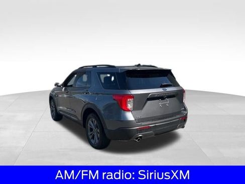 Used 2023 Ford Explorer XLT w/ Equipment Group 202A AWD/4WD image 7