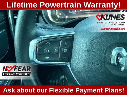 Used 2024 RAM 1500 Laramie image 17