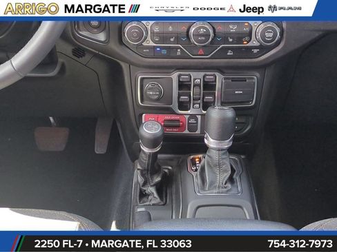 Used 2025 Jeep Wrangler Unlimited Sport S 4xe AWD/4WD image 19